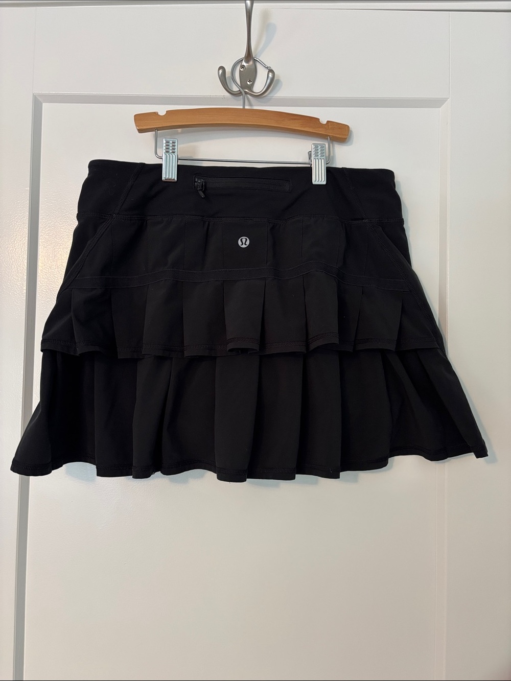 Lululemon Black Skirt Skort, Size 6